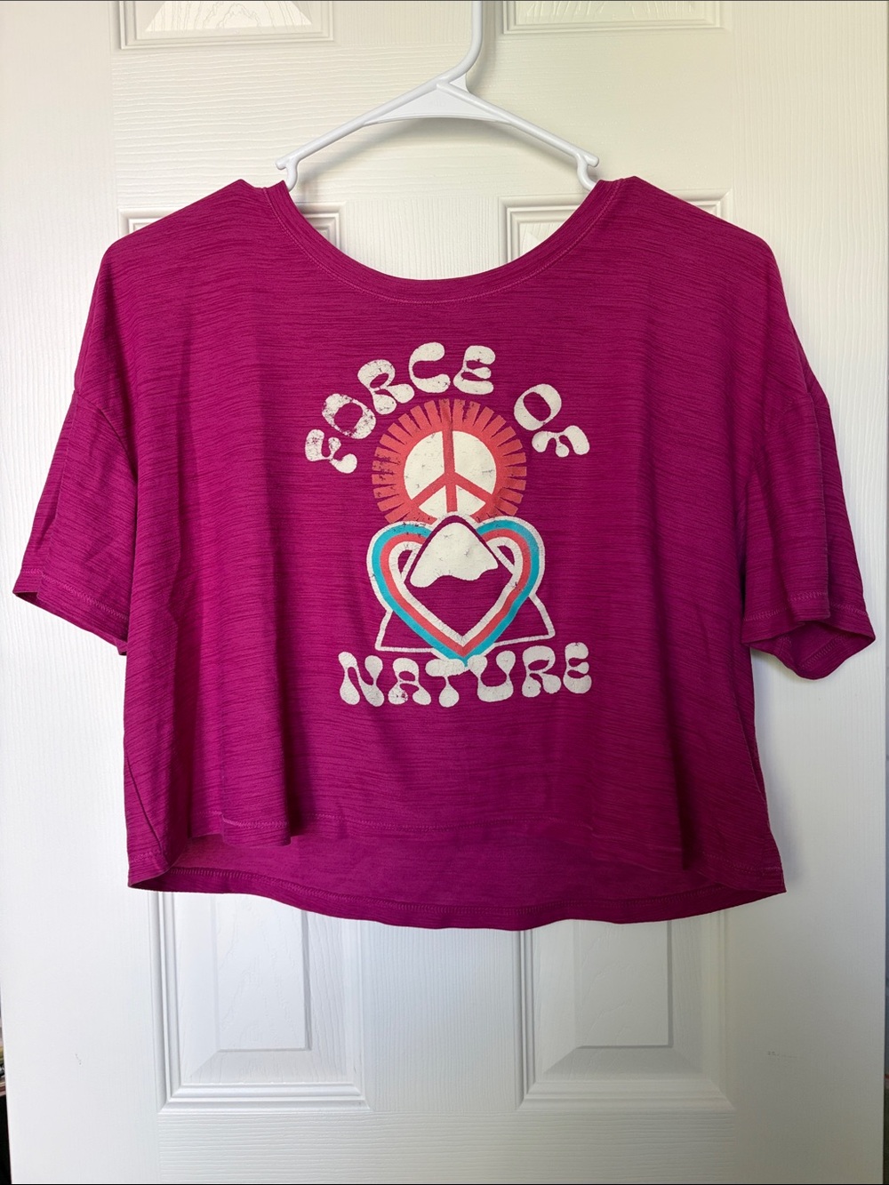 Old Navy Fuchsia 'Force of Nature' Graphic Crop Top